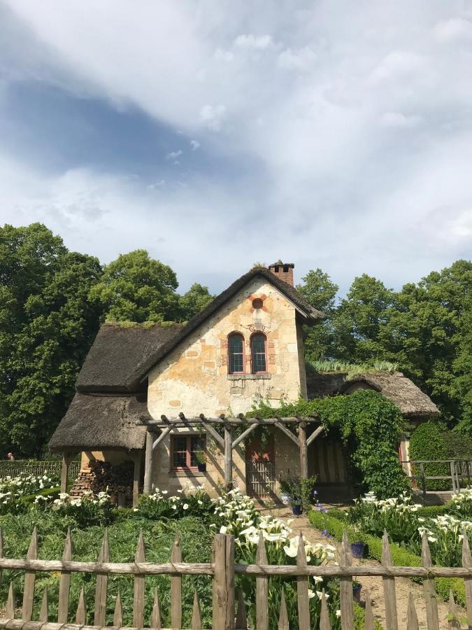 Les Mansardes Du Roi - Proche Chateau Appartamento